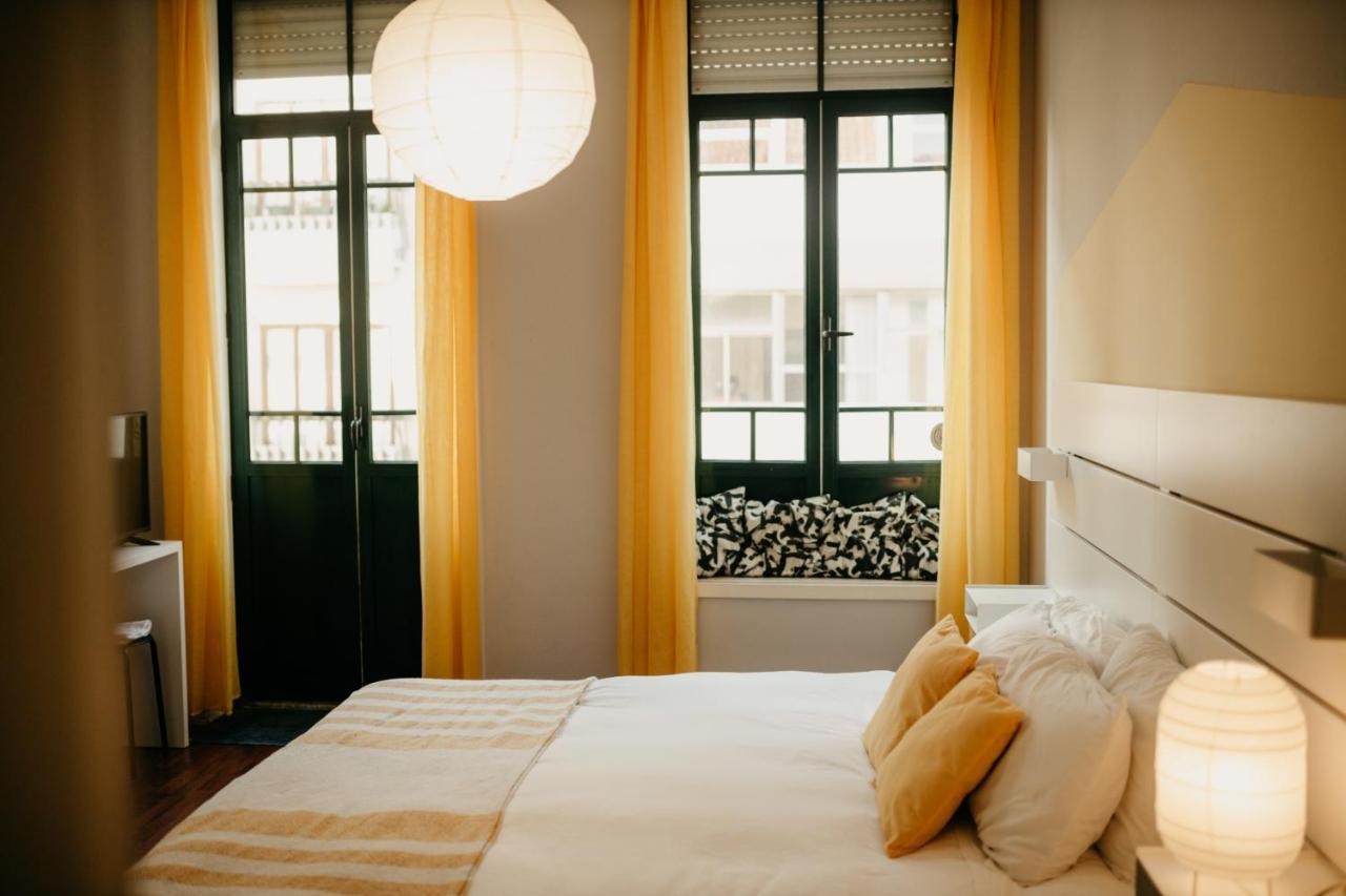 H.Oe.H Apartment Porto Bagian luar foto